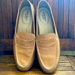 NWOB Full leather Sperrys